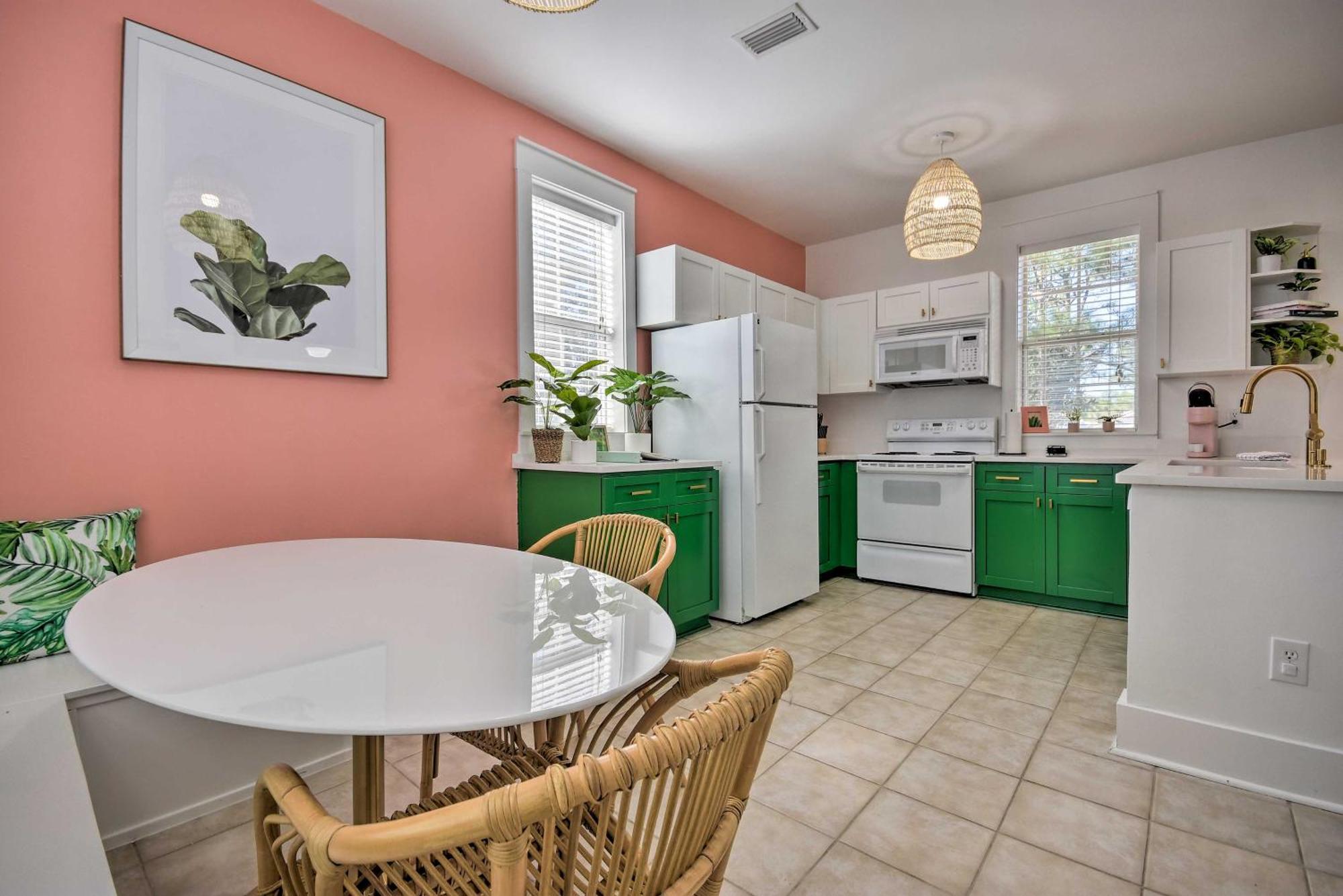 Beverly Bungalow Easy Walk To Seagrove Beach 산타로사 비치 외부 사진